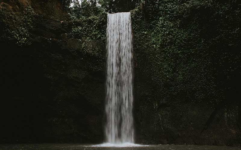 11.00 - Visit Tibumana Waterfall