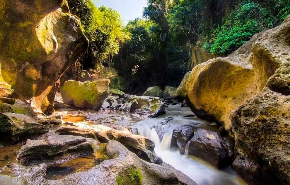 beji guwang hidden canyon 01